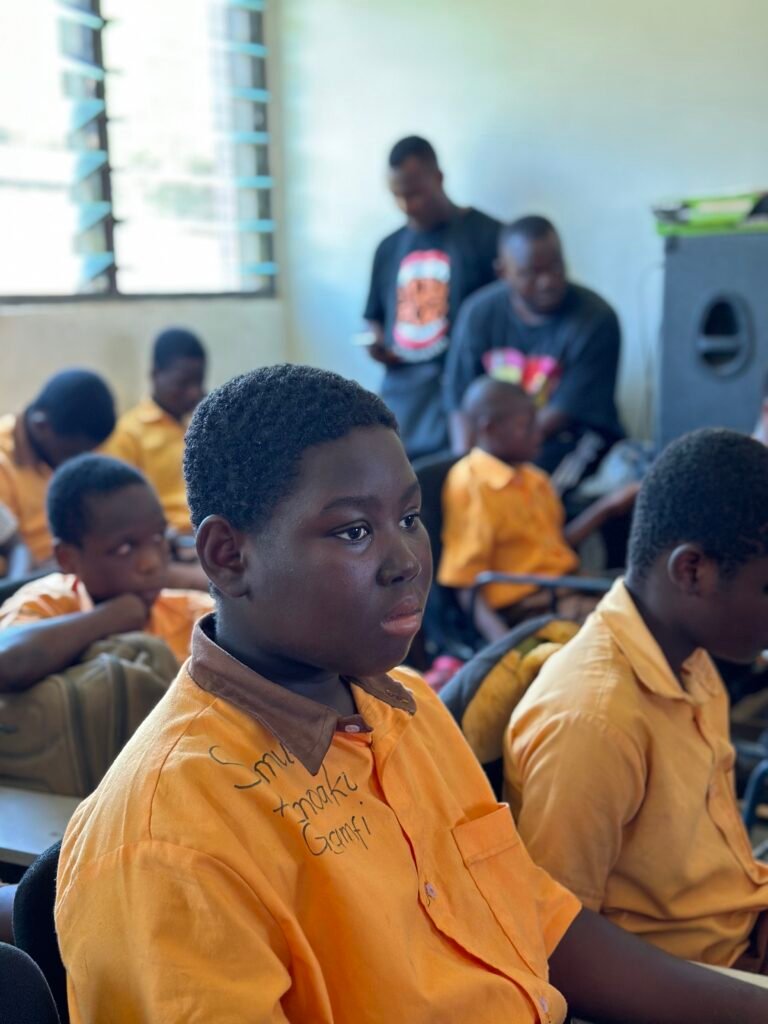 Outreach at the Cape Coast School for the Blind and Kakum National Park canopy walkway – photo 44