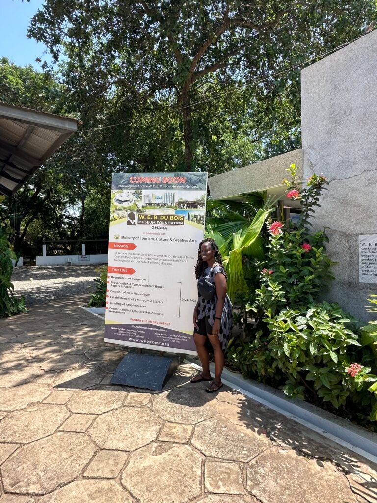 Accra city tour visiting Kwame Nkrumah Memorial Park and Independence Square – photo 45
