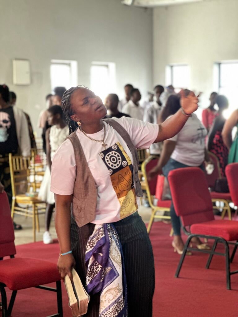 Church fellowship and eye screenings at Floodgate International Church, Amasaman – photo 16