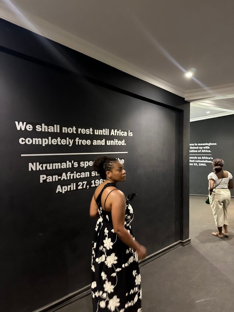 Accra city tour visiting Kwame Nkrumah Memorial Park and Independence Square – photo 54