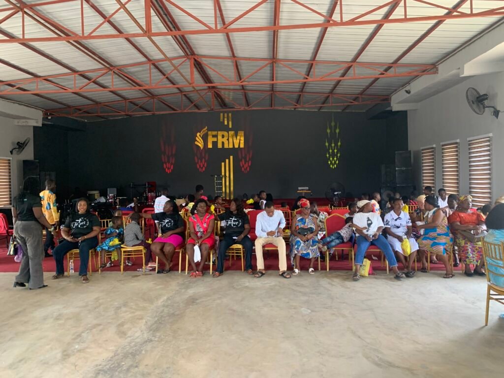 Church fellowship and eye screenings at Floodgate International Church, Amasaman – photo 18