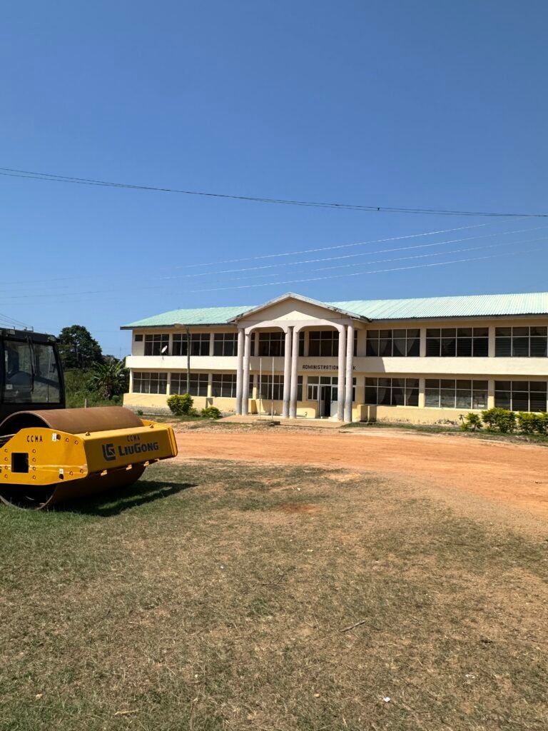 Outreach at the Cape Coast School for the Blind and Kakum National Park canopy walkway – photo 81