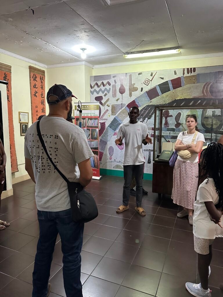 Accra city tour visiting Kwame Nkrumah Memorial Park and Independence Square – photo 70